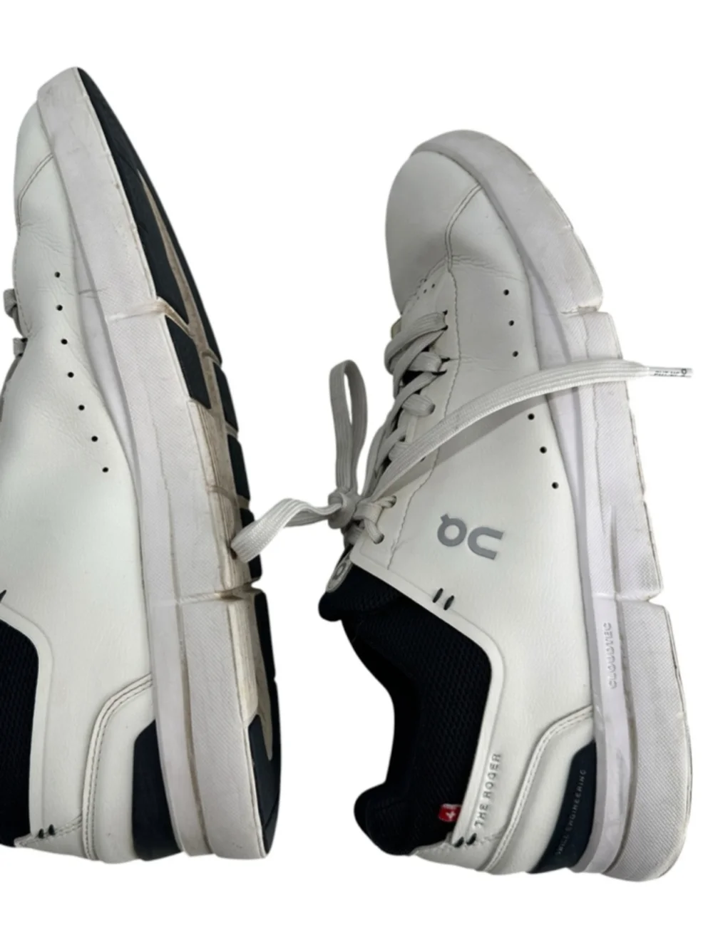 On Cloud On THE ROGER Advantage Tennis Sneaker Midnight Navy light weight sz 11